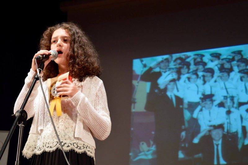 natalino oro gara di canto per bambini bregnano